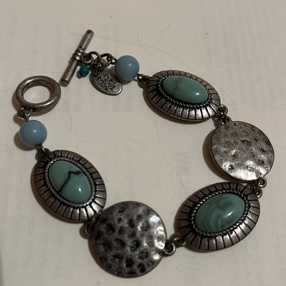 Beautiful American Vintage Bracelet - Picture 3 of 3